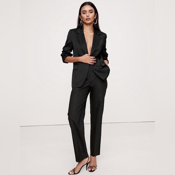 Banana Republic Pants - NWT! Banana Republic Black Barathea Italian Wool Tapered Tuxedo Pant - 4 LONG🤎